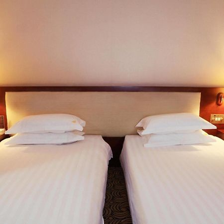 Guangzhou Jinying Hotel Exteriör bild