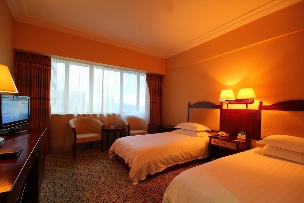 Guangzhou Jinying Hotel Exteriör bild